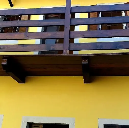 La Corte Di Nonno Gino Stresa